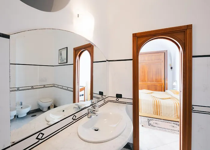 Rosario By Angelina أمالفي